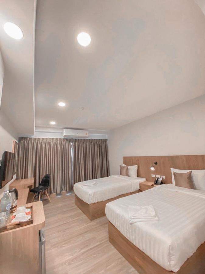 Nakara Hotel, Ubon Ratchathani Exterior photo