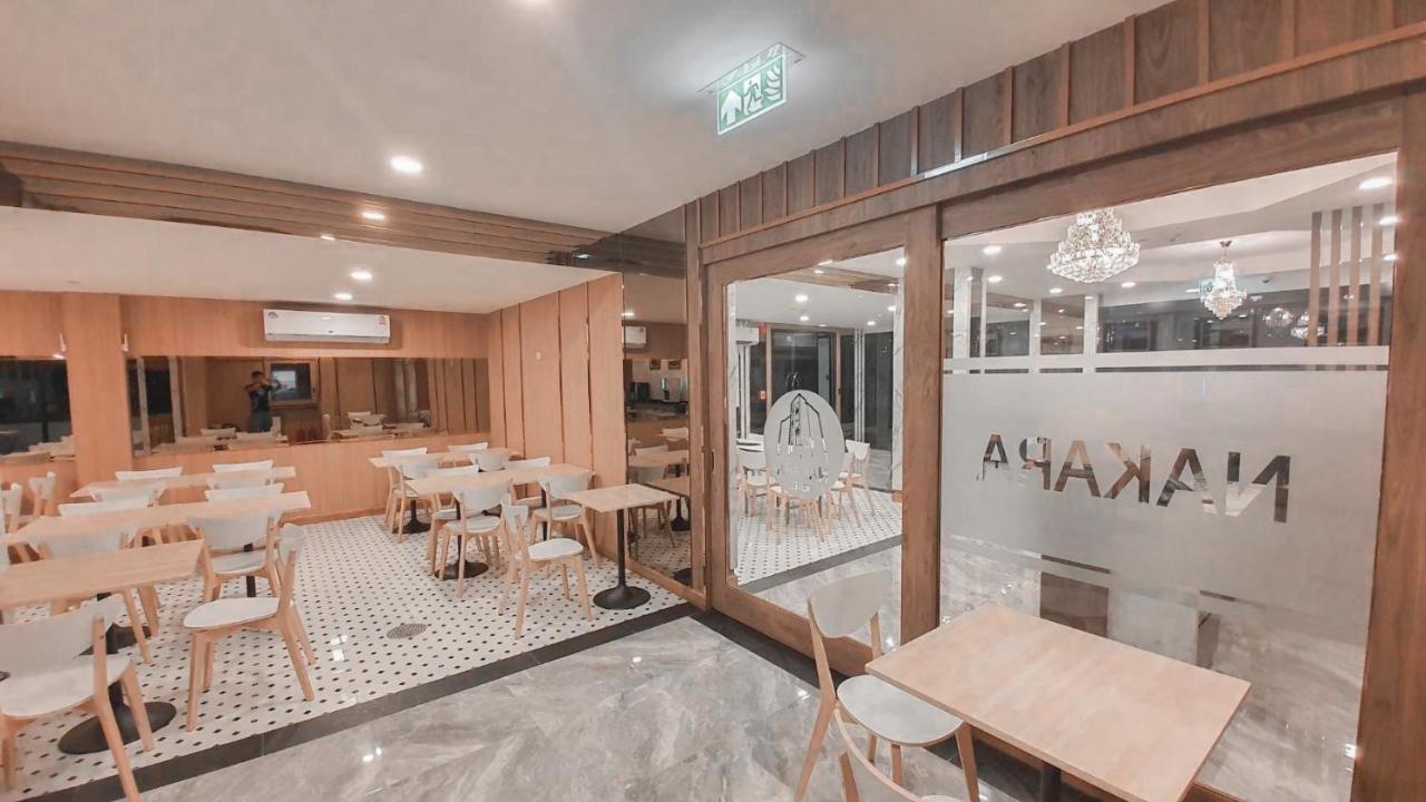 Nakara Hotel, Ubon Ratchathani Exterior photo